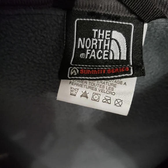 The North Face Summit Series Jacket - Picture 8 of 8